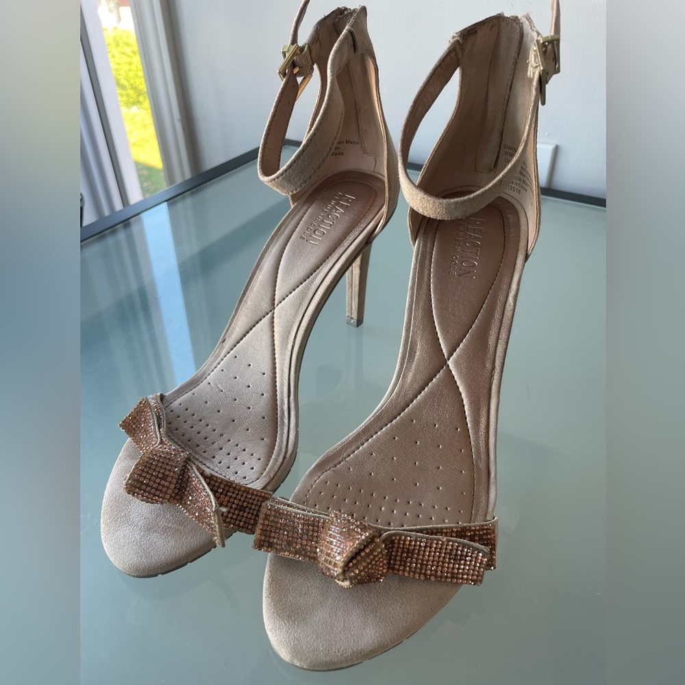 Kenneth Cole Reaction Pink Blush Suede High Heels